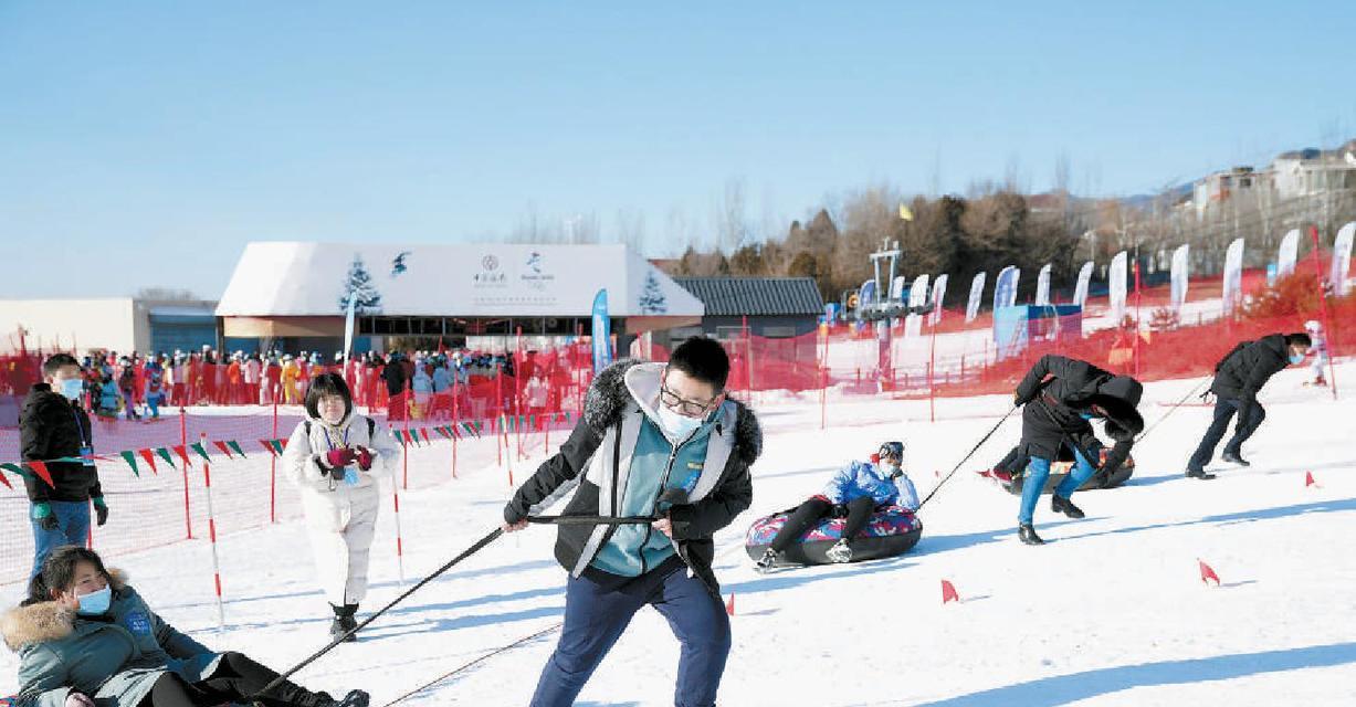 滑雪场摆拍技巧教学（打造完美滑雪照片）