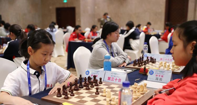 高中生学象棋，练出过人技巧（打败对手）