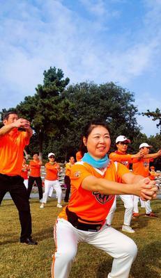 如何提高武装5km跑步技巧（掌握关键技巧）